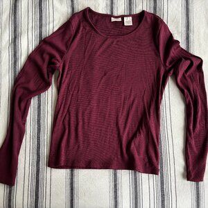 Levi's long sleeve T-shirt